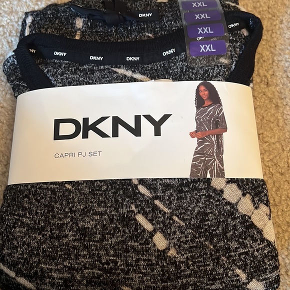 DKNY CAPRI PJ SET XXL lounging set of colors, black grayish cream - Picture 11 of 15